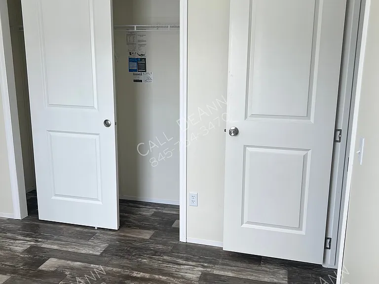 17 Greenwood Dr — Photo 12