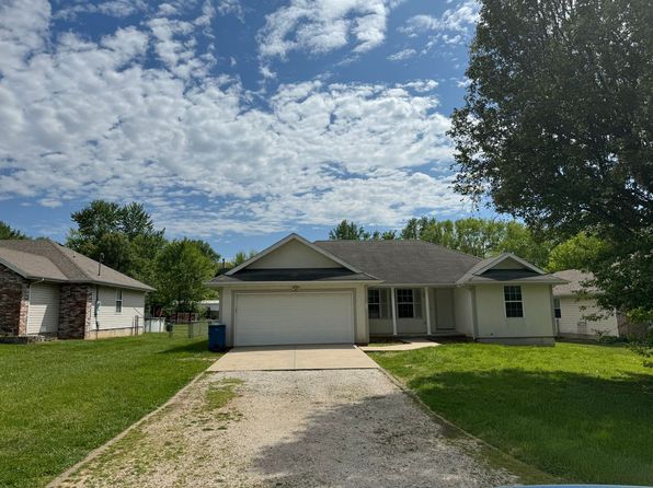 206 W Nixon Dr