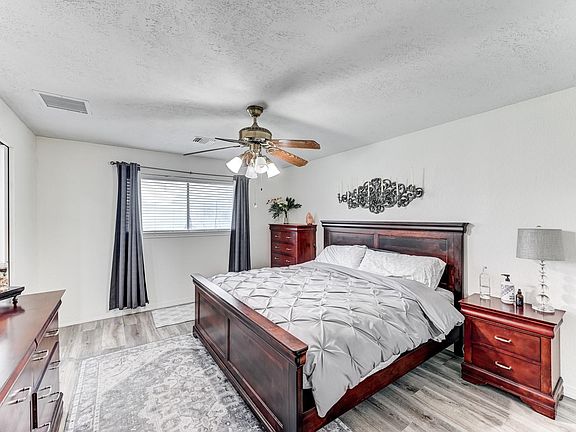 5th image of 1130 Old Mill Ln