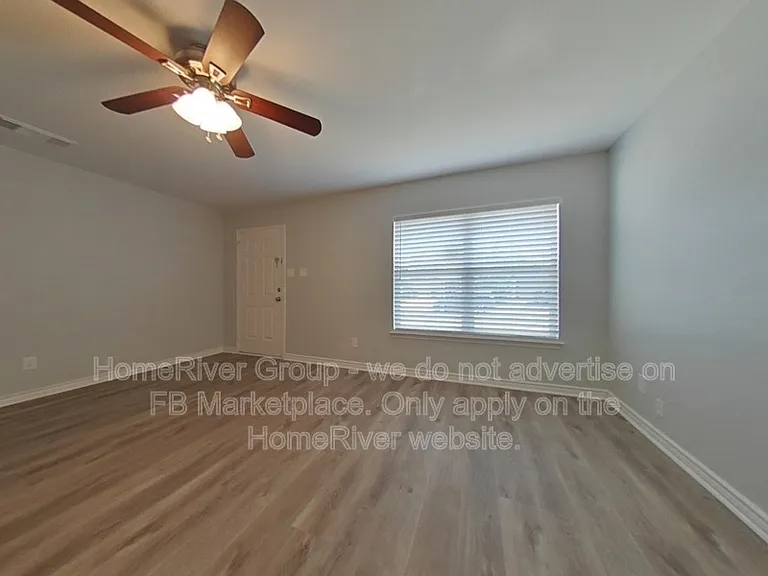 9871 Menard Cir — Photo 7