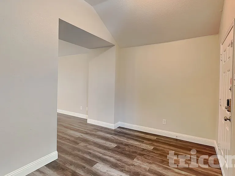 12608 Summerwood Dr — Photo 13
