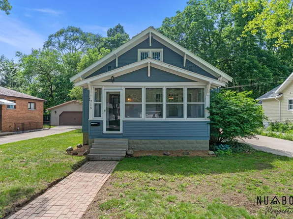 215 Williams St, Spring Lake, MI 49456