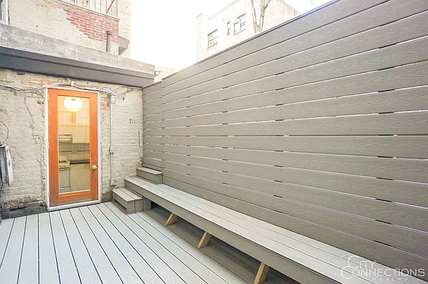 Rented by City Connections Realty | media 26