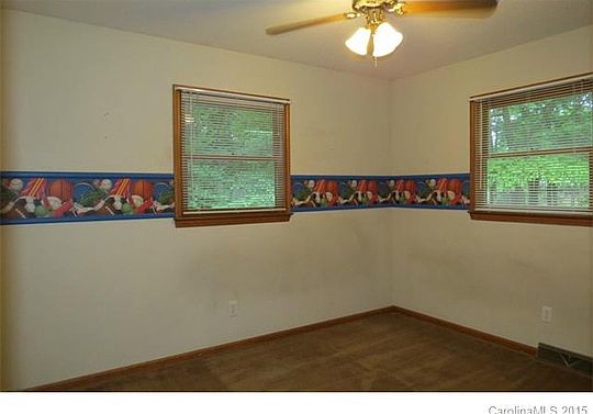 5th image of 740 Boulder Pl