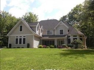 28 Forest Ln, Tolland, CT 06084