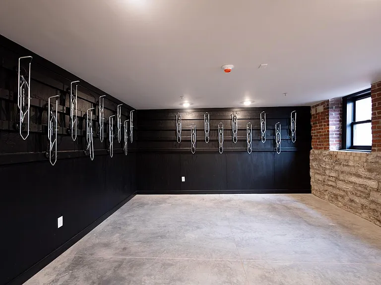 Rink Savoy Apartments — Photo 24