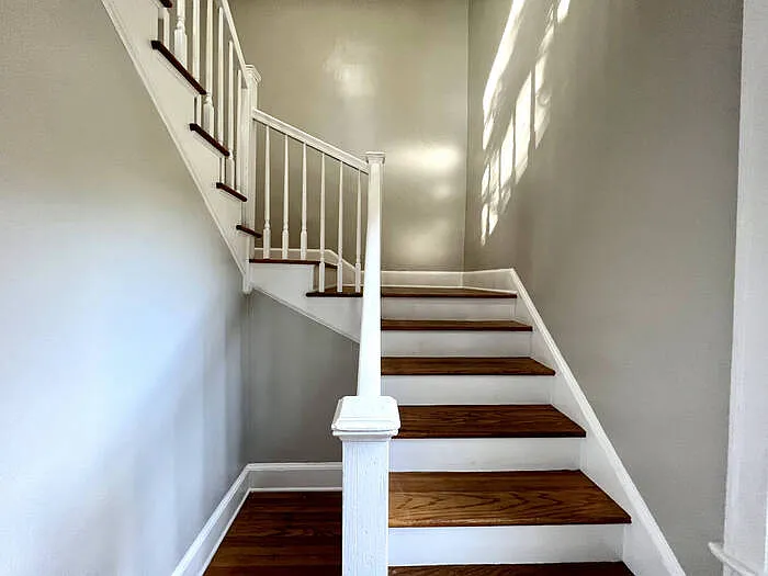 3 bed, 2.0 bath, 1445 sqft, $2,200 — Photo 4