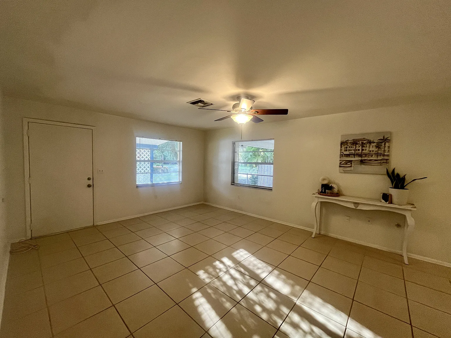 705 Bayou Ave — Photo 3