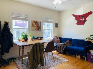 86 Baxter St #1, Boston, MA 02127