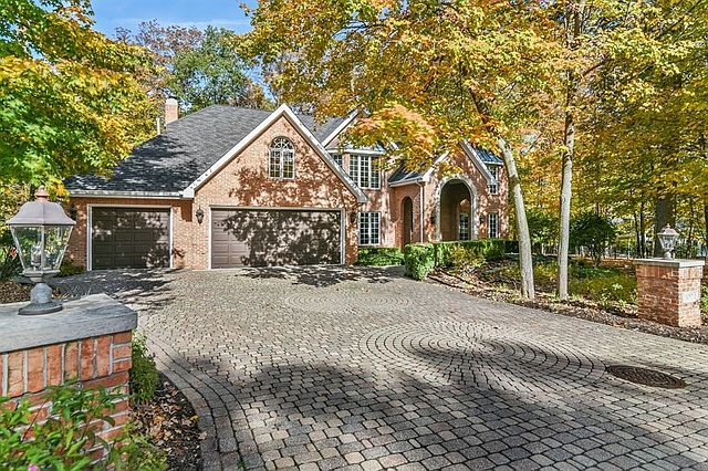 1st image of 1024 Hornbeam Ct
