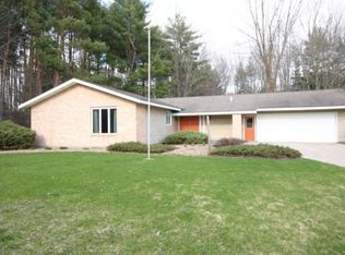 1583 S Poseyville Rd, Midland, MI 48640