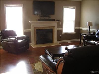 1st image of 71 Bluestone Dr