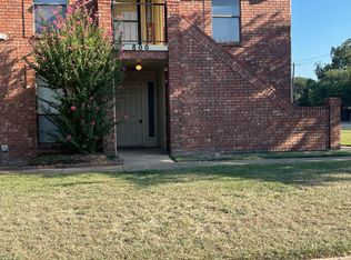 800 Betty Ct APT D, Hurst, TX 76053