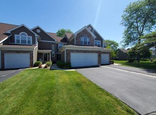 617 Kingsbridge Dr #617, Carol Stream, IL 60188