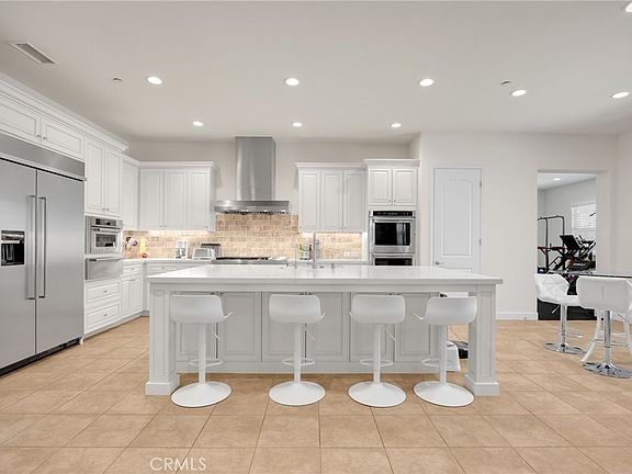 5th image of 412 Conway Ct