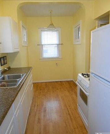 2nd image of 4107 Sheridan Ave N