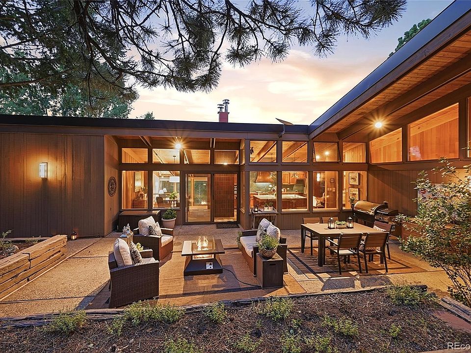 1st image of 32042 Horseshoe Drive
