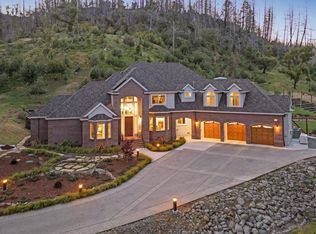 1025 Quietwater, Santa Rosa, CA 95404