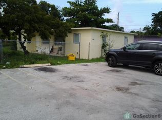 910 NW 16th Ter, Fort Lauderdale, FL 33311