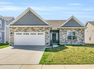 303 Capitol St, Savoy, IL