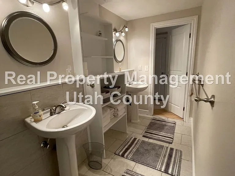 3347 E Kennekuk Ln — Photo 6