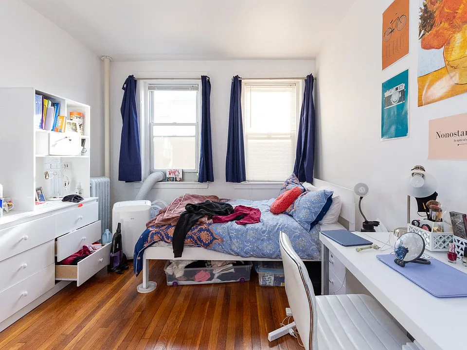 50 Brighton Ave #111