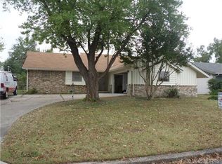 8226 E 32nd Pl, Tulsa, OK 74145