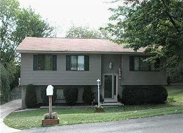 1st image of 108 Persimmon Pl