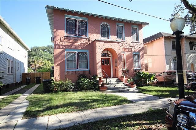 1st image of 912 Harding Dr #104