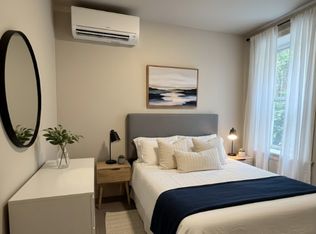 241 W 13th St APT 4, New York, NY 10011