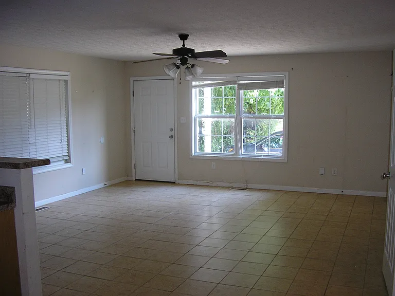 1453 Park St #A — Photo 5