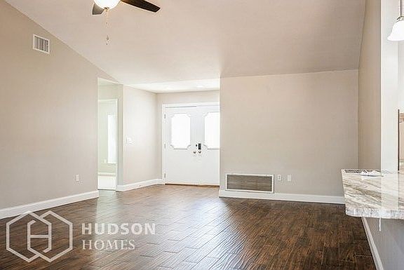 3rd image of 6247 Butternut Dr