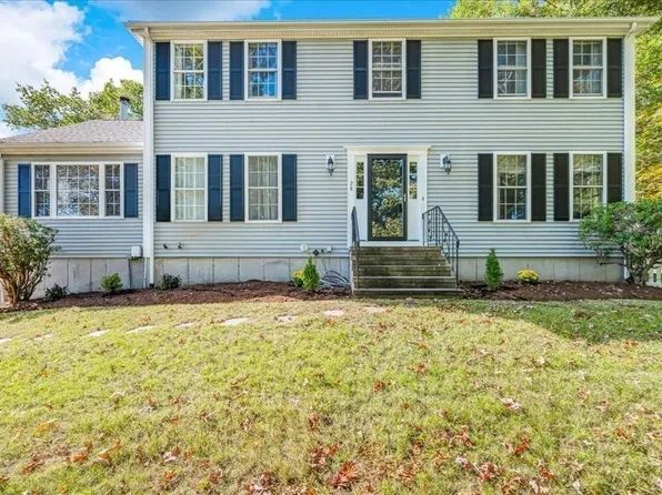 28 Myrtle St, Millis, MA 02054