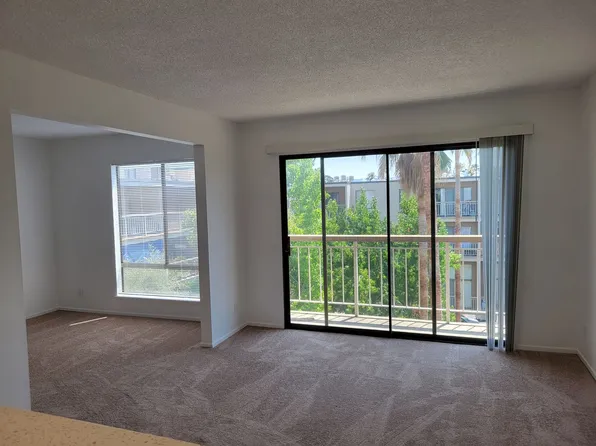 440 N Civic Dr, Walnut Creek, CA