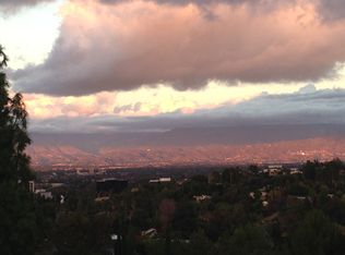 17001 Strawberry Dr, Encino, CA 91436