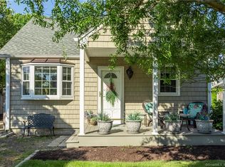 71 Taylor Ave, Madison, CT 06443