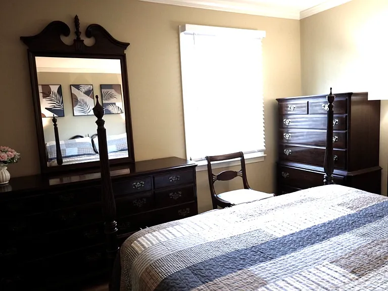 2905 Burch Ave #1 — Photo 52