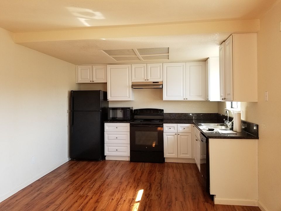 1st image of 250 Ivy St APT D