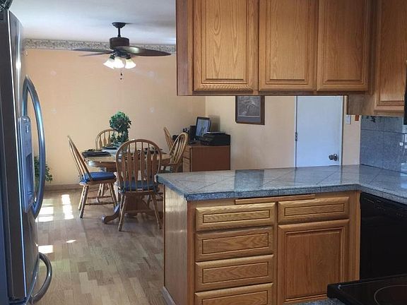 5th image of 466 Chinook Ln