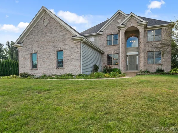 4N743 Citation Ln, Elburn, IL 60119