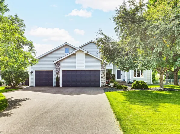 9560 Hillingdon Rd, Woodbury, MN 55125
