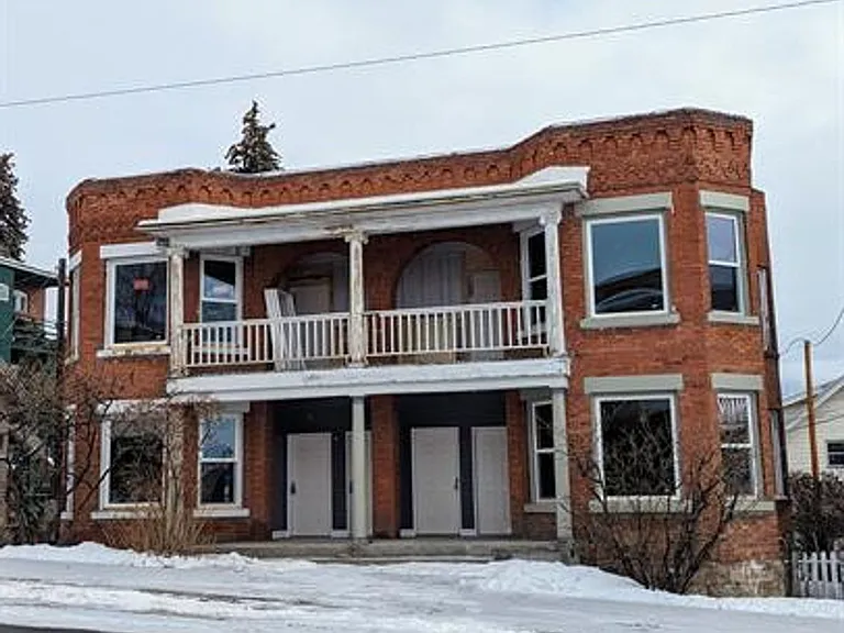 314 S Excelsior Ave — Photo 1