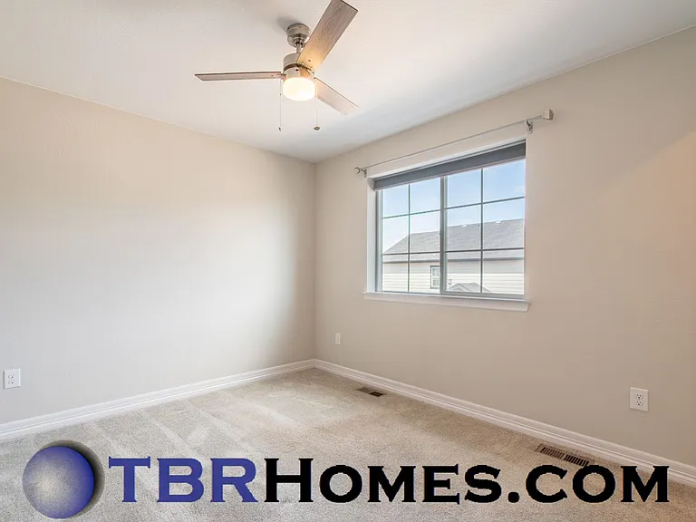 11924 Norfolk Ct — Photo 16