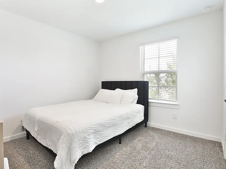 31615 Chollerford Ct — Photo 21