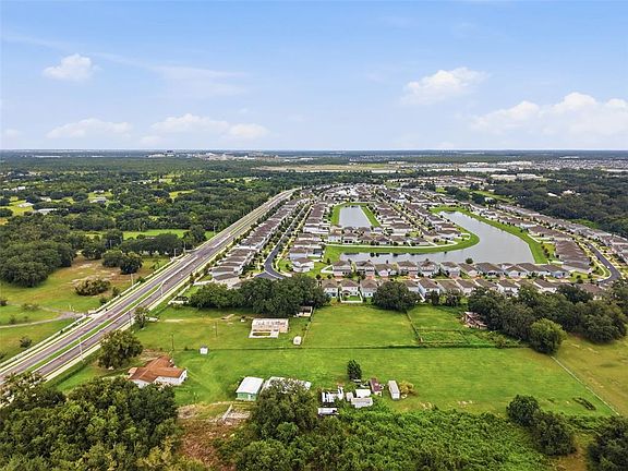 3rd image of 4316 BOGGY CREEK ROAD