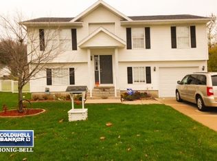 822 Catlin St, Ottawa, IL 61350