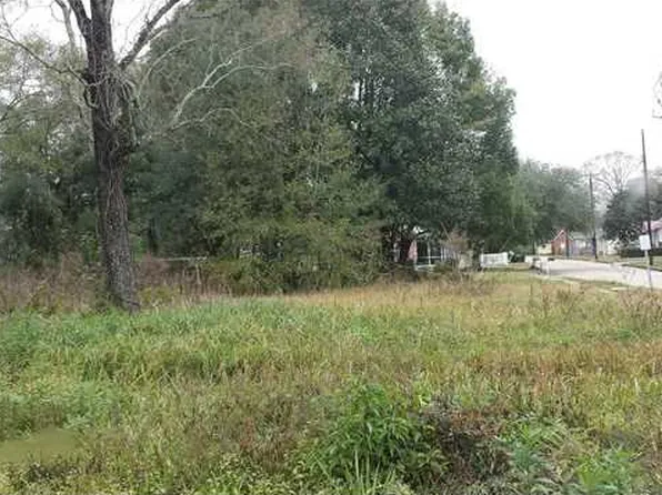 1962 Dublin St, Mobile, AL 36606