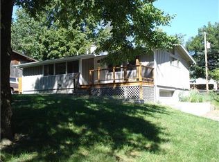 6900 NW 77th Ter, Kansas City, MO 64152