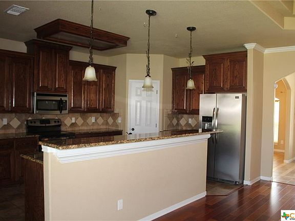 5th image of 5621 Turquoise Dr