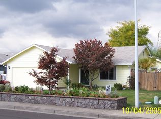 15812 NE 4th St, Vancouver, WA 98684
